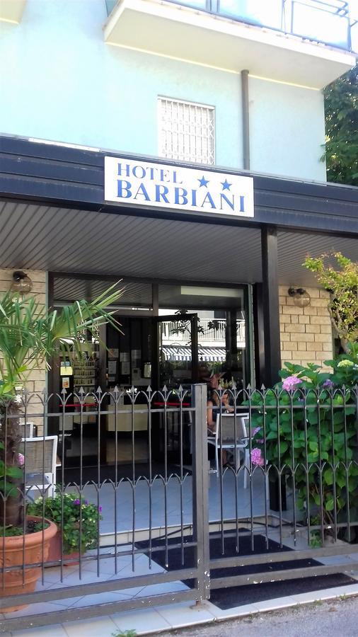 Hotel Barbiani Rimini Exteriör bild