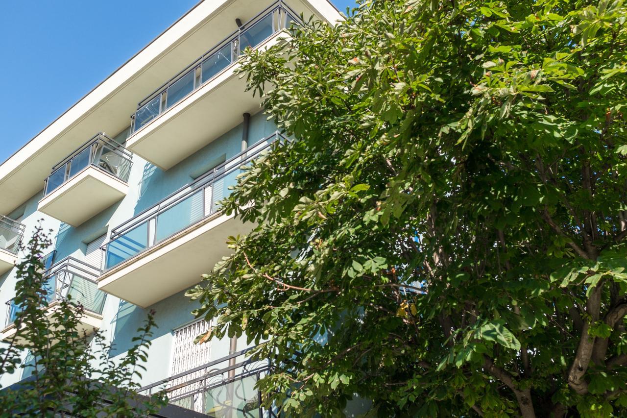 Hotel Barbiani Rimini Exteriör bild